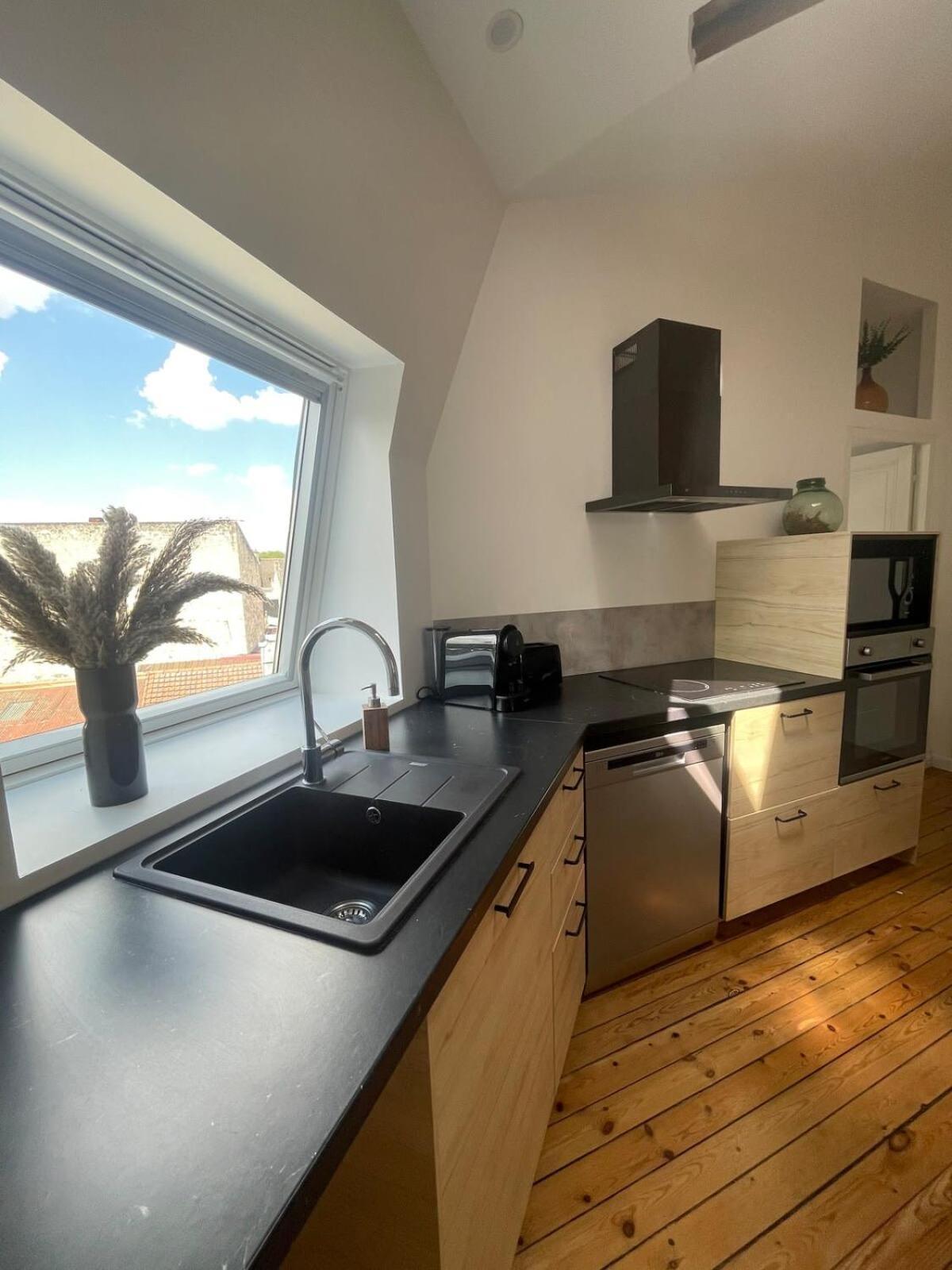 L'Atelier- Appartement 2 Chambres 苏瓦松 外观 照片
